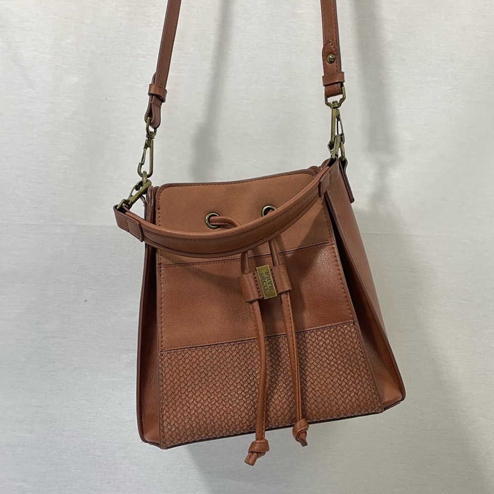Frye & Co. Tan Vegan Leather Drawstring Bucket Bag Like New